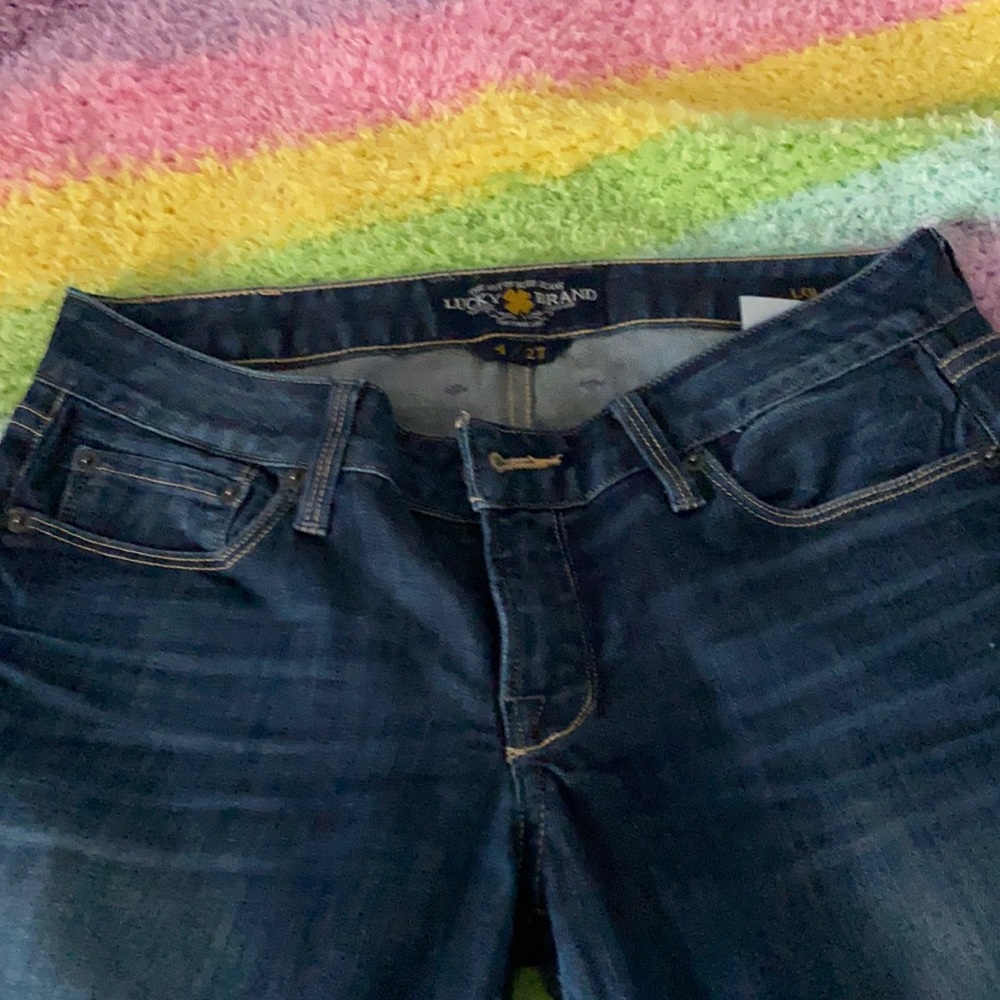Lucky Brand medium wash jeans